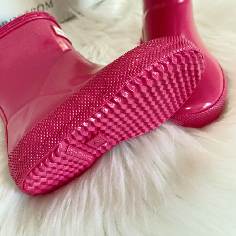 Hunter Original Kids Waterproof Rain Boot - Picture 3 of 8